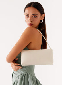 Allison Shoulder Bag Ivory 2 Peppermayo