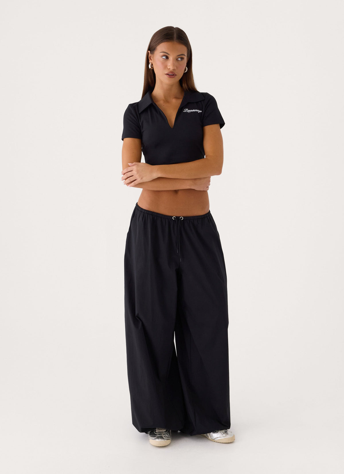 Main Character Parachute Pants - Black