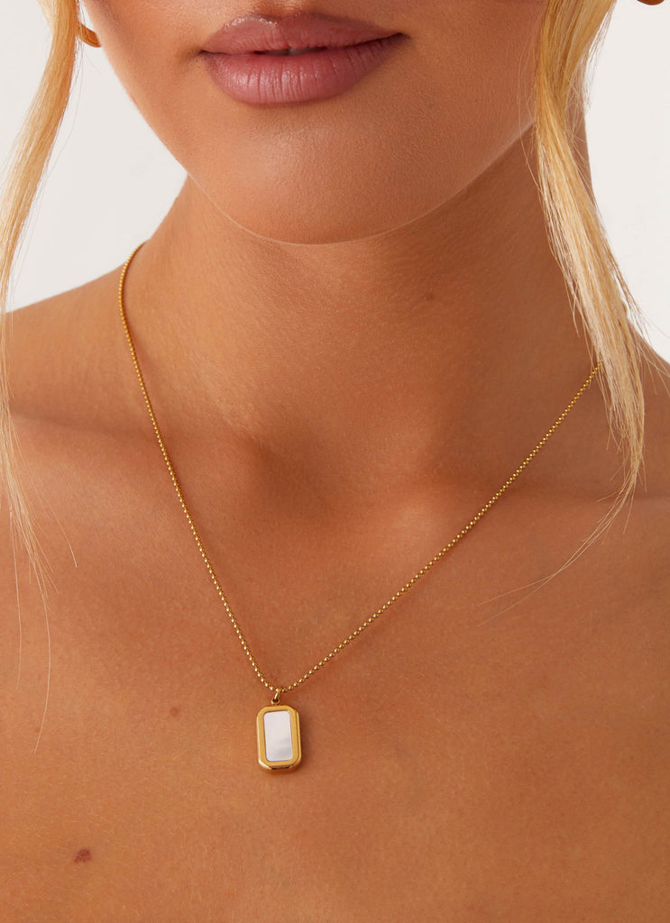 Meet Me Uptown Necklace - Gold