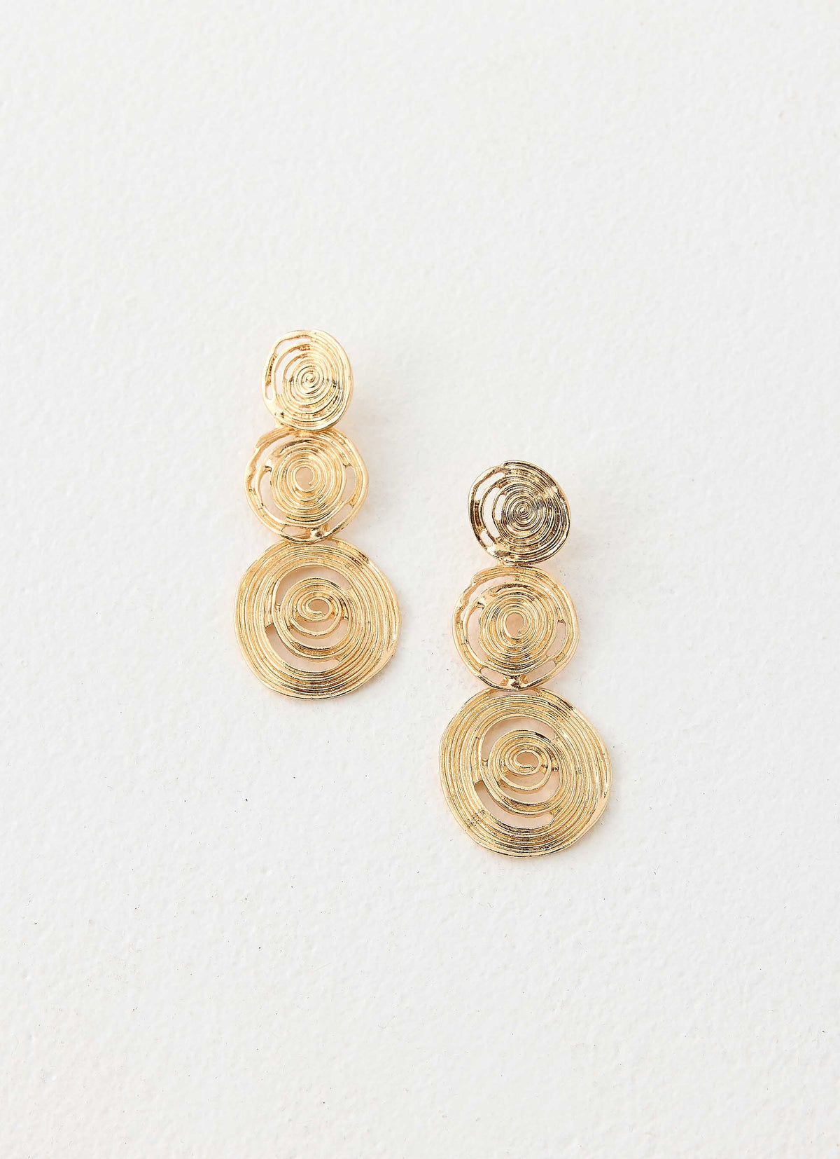 Mocha Kiss Earrings - Gold