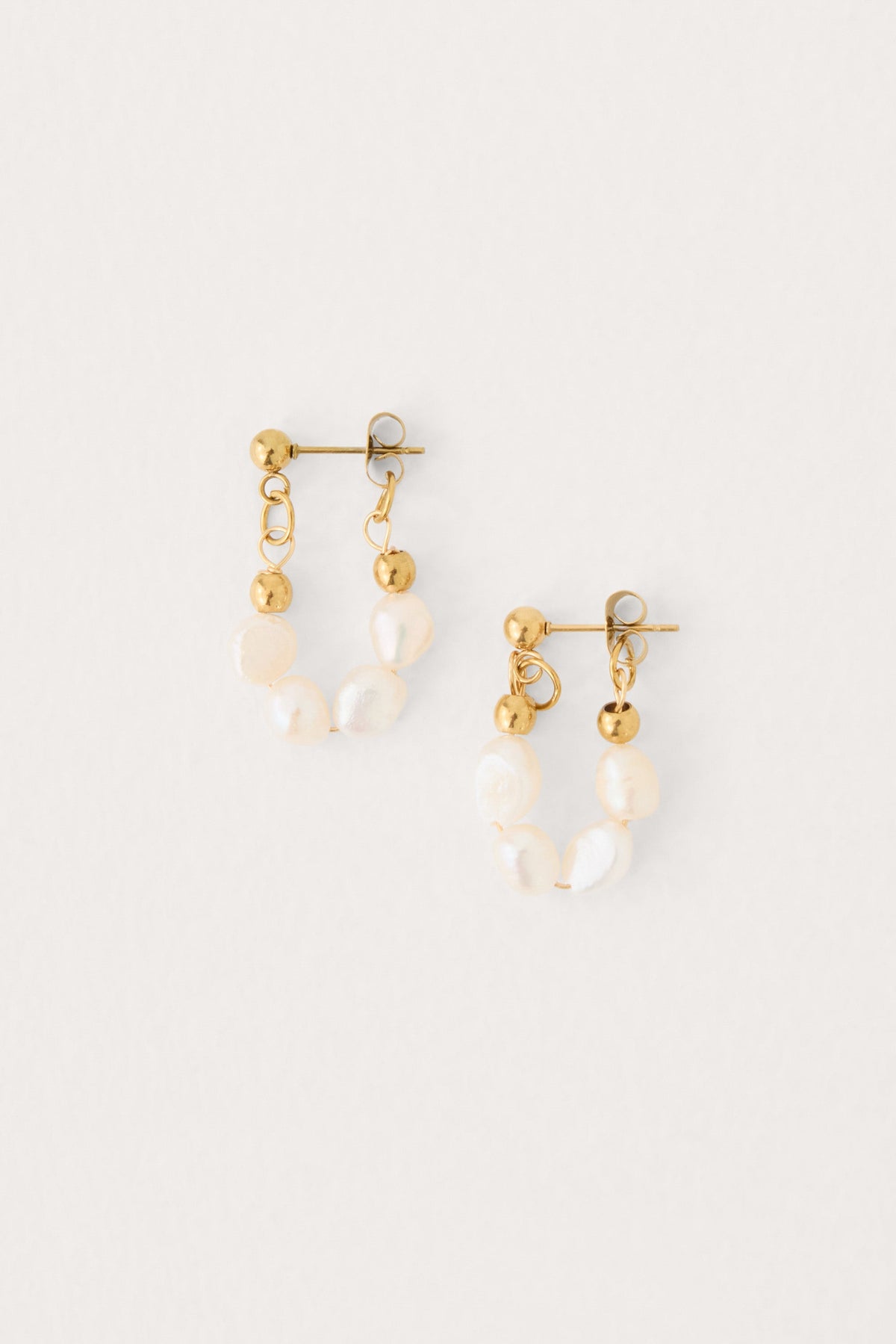 Saltwater Hoop Earrings - Gold/Pearl