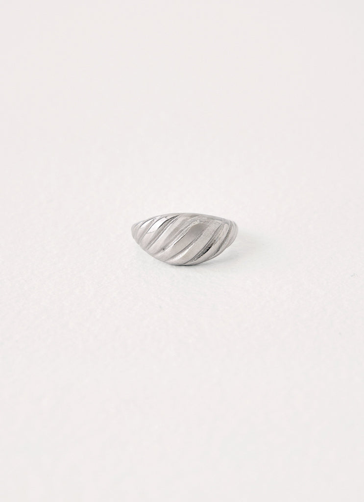 Silver Temptress Ring - Silver