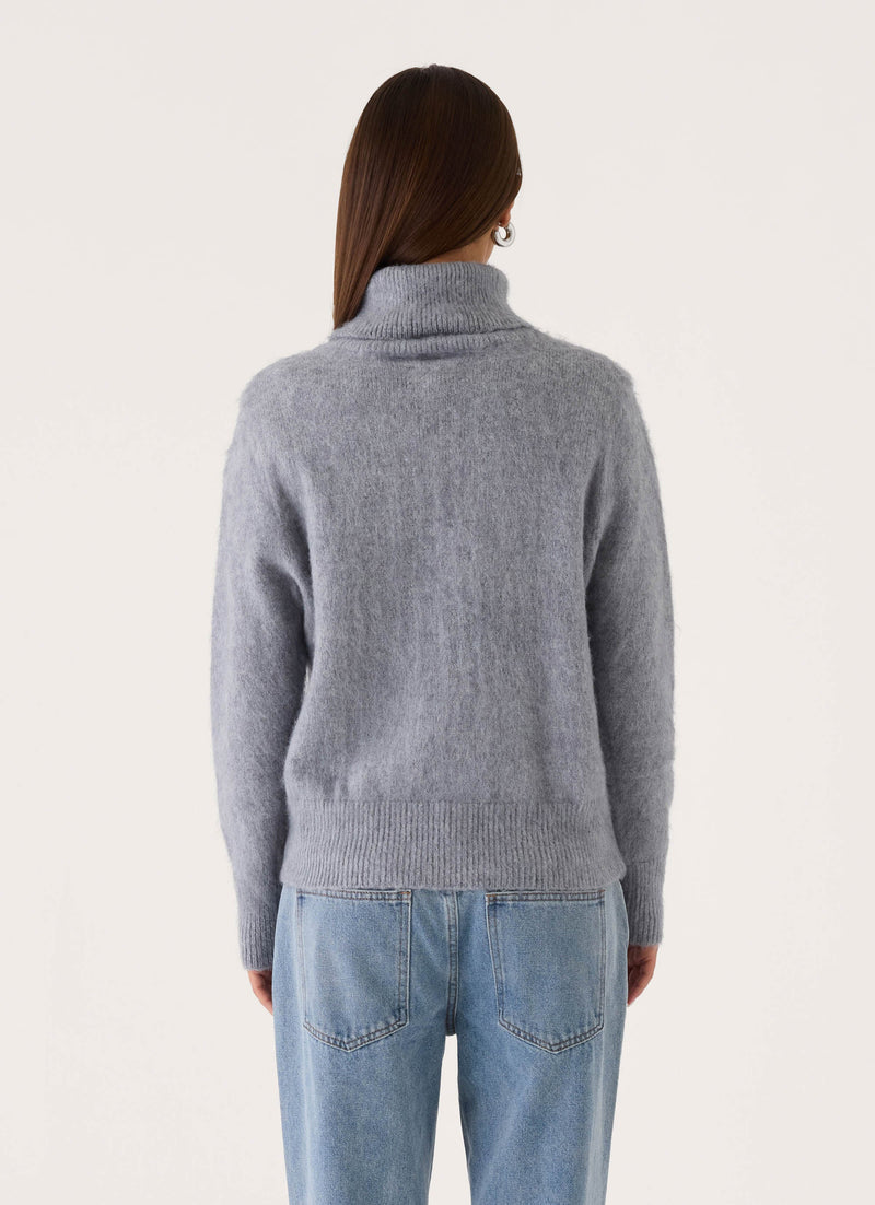 Snow Muse Knit Sweater - Grey