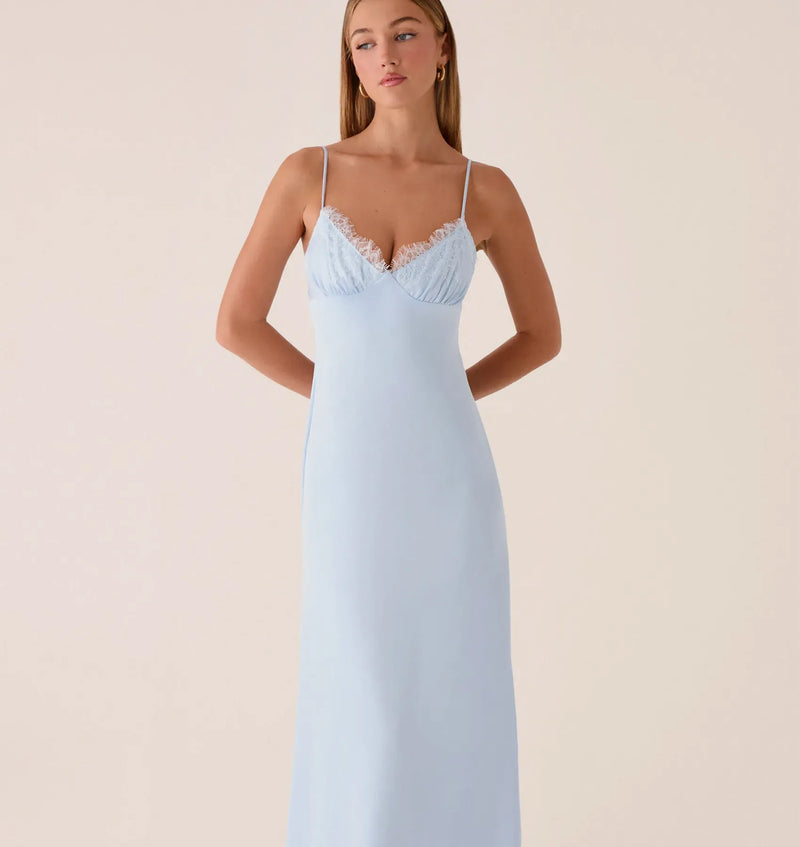 MAXI DRESSES