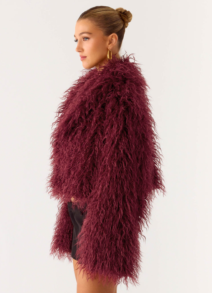 Virginia Cropped Faux Fur Jacket - Maroon